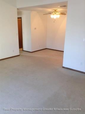 Building Photo - W169N11053 Ashbury Ln