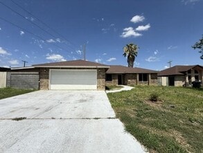 Building Photo - 8611 Chris Ln