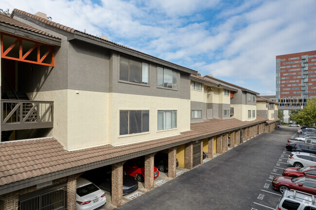 Building Photo - Croix Condominiums