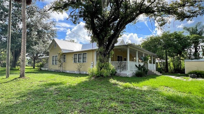 Foto del edificio - 523 W Oak St