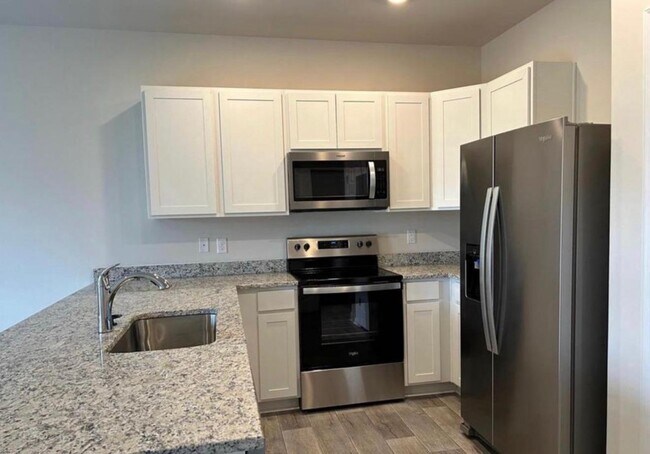 Foto del edificio - 201 Baker Dr