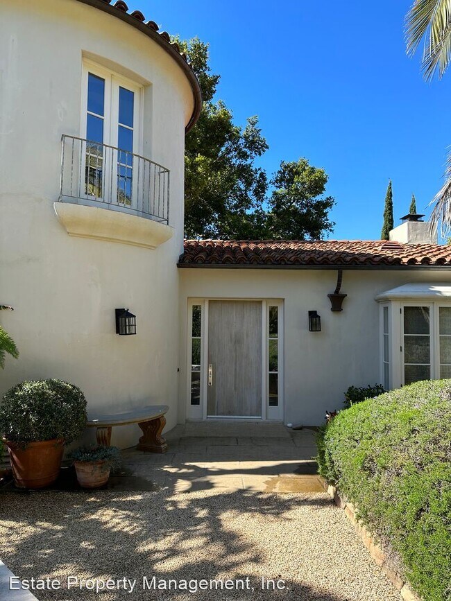 Foto del edificio - 3 br, 3.5 bath House - 2475 Bella Vista Drive