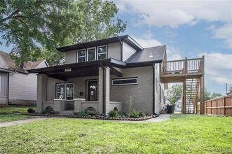 Building Photo - 2630 Madison Ave