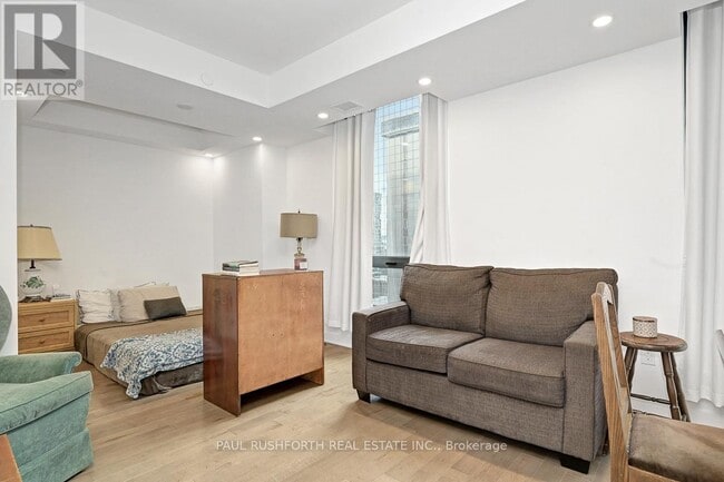 Photo du bâtiment - 340 Queen St