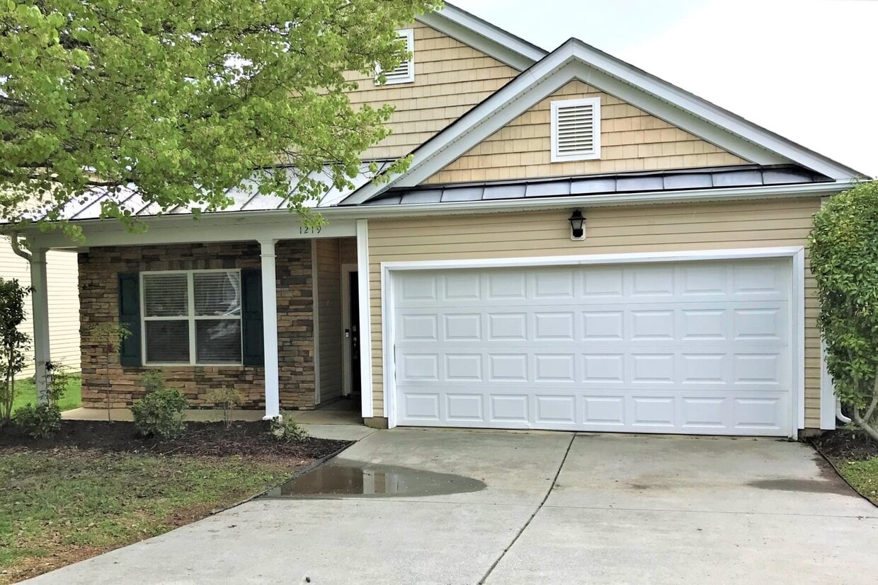 1219 Ballina Way House Rental in Charlotte, NC
