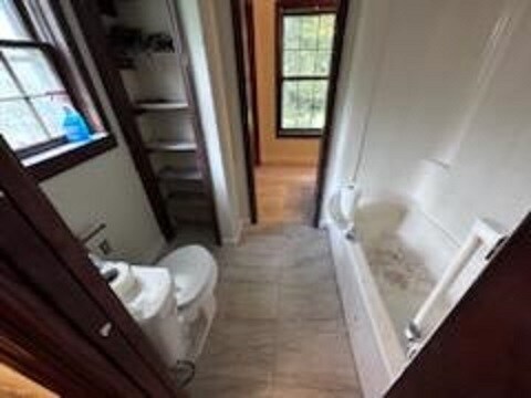 Master Bath - 789 Hammett Rd