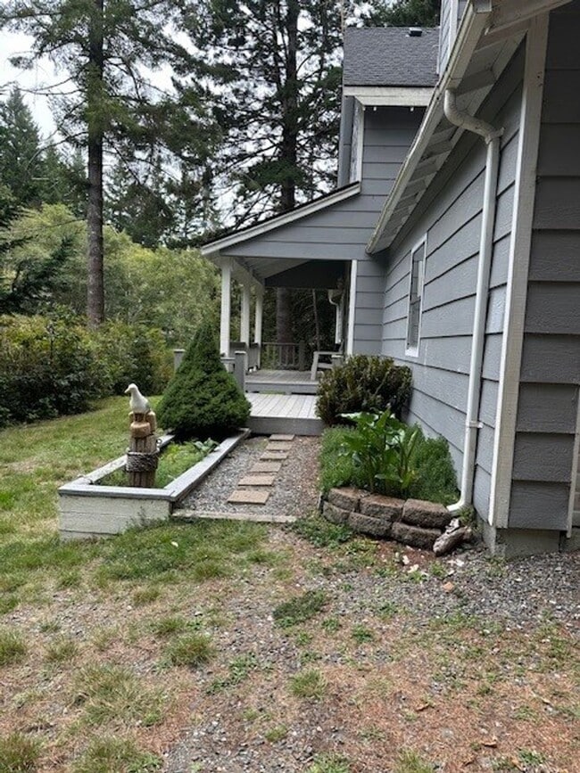 Building Photo - 96135 Brookside Dr