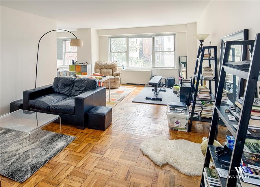 Foto principal - 136 E 56th St