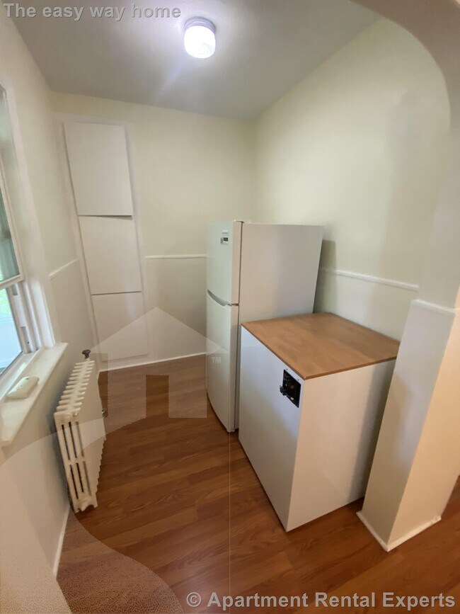 Foto del edificio - 42-44 Wilson Ave