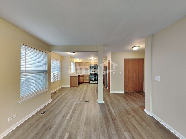 Foto del edificio - 2387 N Lancaster Ln
