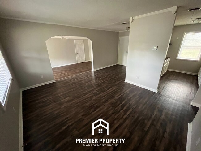 Foto del edificio - 5313 Bradcliff St