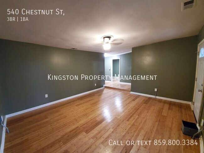 Foto del edificio - NEWLY REMODELED 3 BEDROOM NOW AVAILABLE!!!...