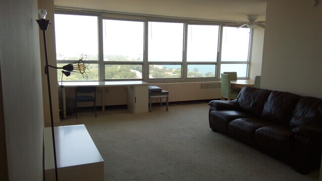 Building Photo - 4800 S Chicago Beach Dr