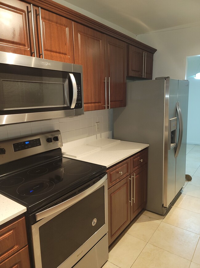 Foto del edificio - 13455 NE 10th Ave