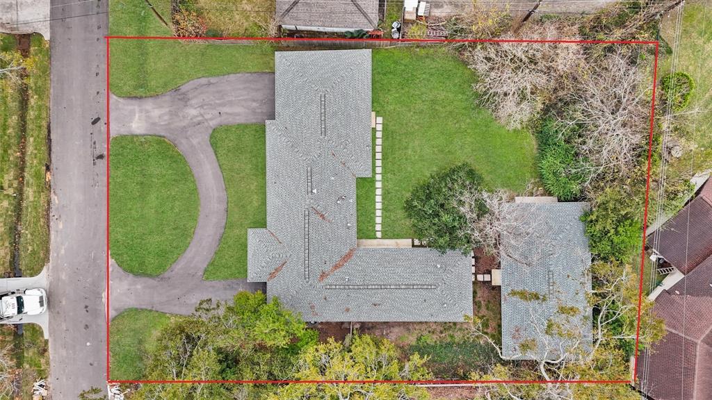 Foto principal - 9313 Livernois Rd