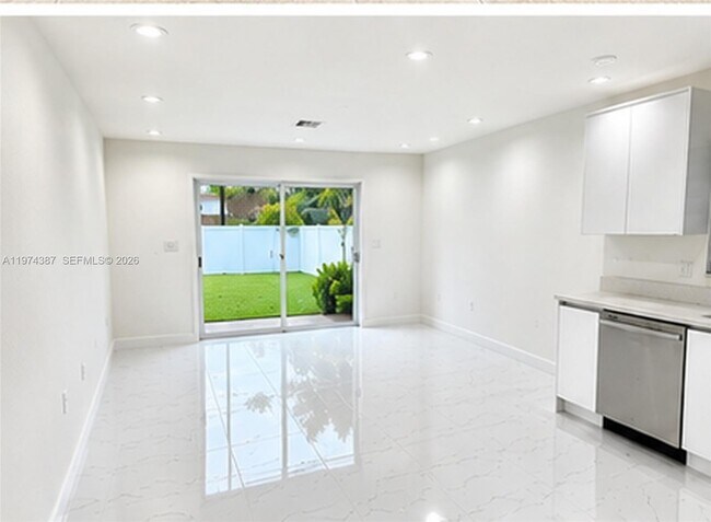 Foto del edificio - 3131 NW 60th St