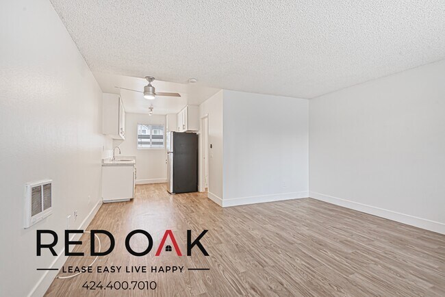 Foto del edificio - 13325 Heacock St