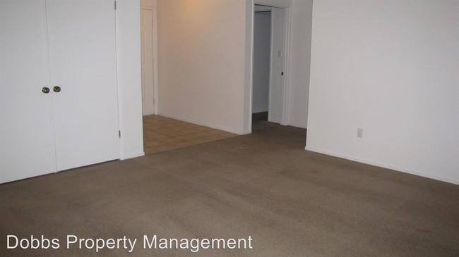 Building Photo - 9305 Thistlewood Ct