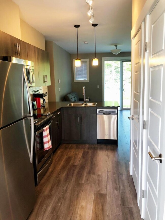 Building Photo - 2 bedroom in Kitimat BC V8C 2N9