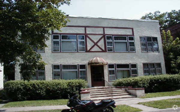 Building Photo - 2729 Aldrich Ave S