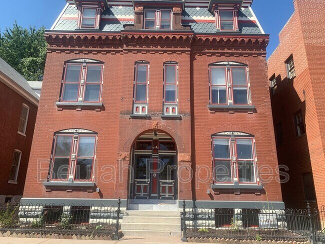 Building Photo - 2411 S 12th St