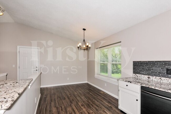 Building Photo - 130 Del Oro Dr