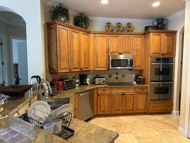 Foto del edificio - 860 SW Grand Reserves Blvd