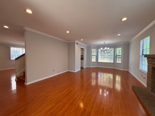 Building Photo - 8837 La Margarita Way