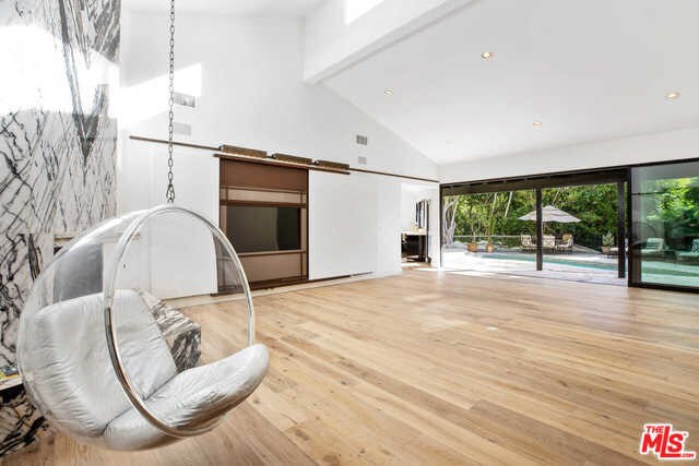 Foto del edificio - 1615 Marmont Ave