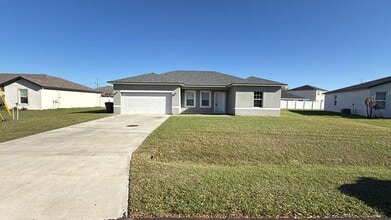 Building Photo - 213 Cimarron Dr