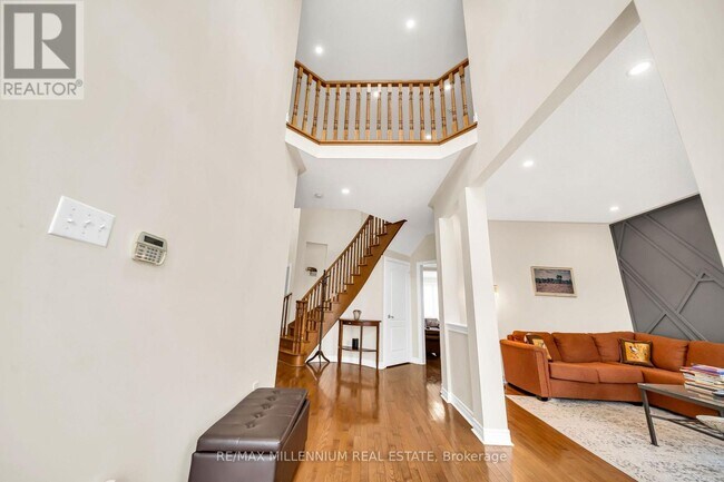Photo du bâtiment - 161 Julia Valentina Ave