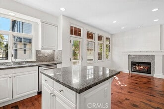 Building Photo - 2676 Bungalow Pl