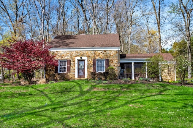 Foto del edificio - 223 Lambertville Headquarters Rd