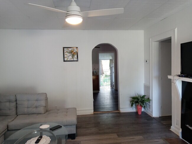 Foto del edificio - 5 Draper St