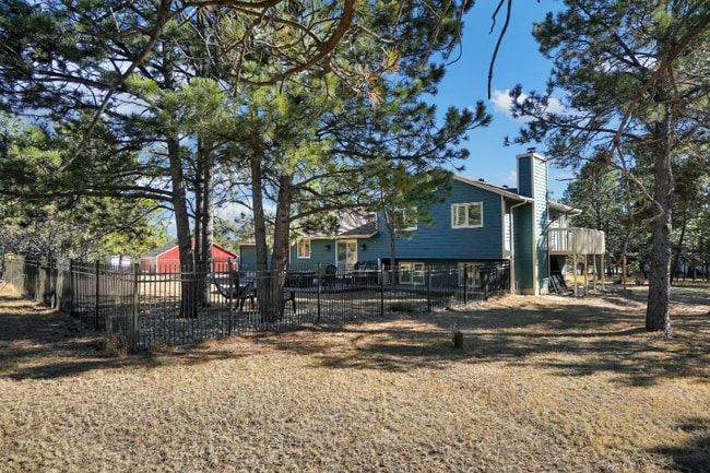 Building Photo - 9755 Bennison Terrace