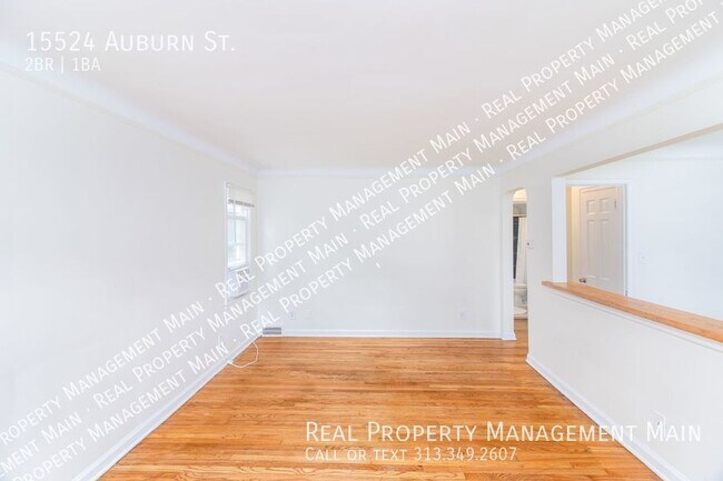 Building Photo - Newly Renovated Home on Auburn St.