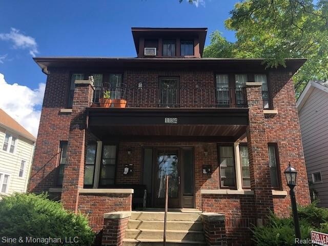 Primary Photo - 1134 Wayburn St