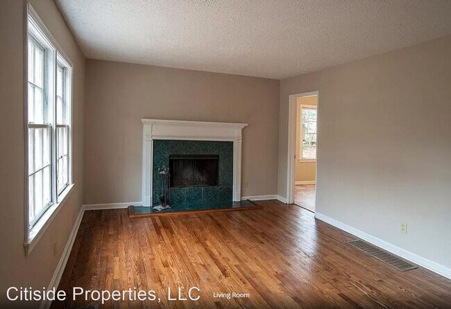 Building Photo - 3 br, 2 bath House - 2372 Johnson Ferry Rd