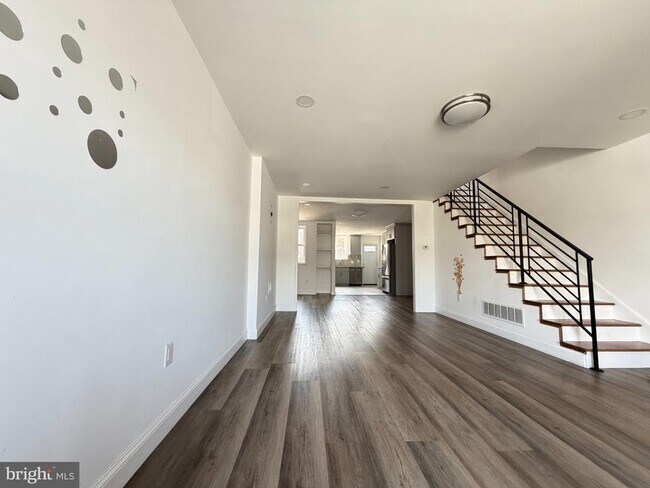 Building Photo - 3113 Glenview St