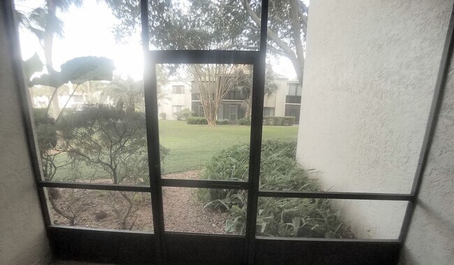 Building Photo - Cozy 1/1 Condo for rent at Wimbledon Park Close to Downtown Orlando.