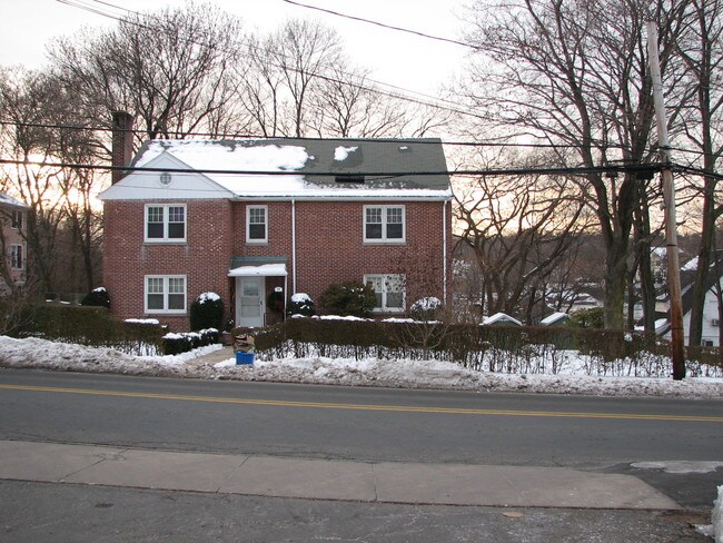 Foto del edificio - 52 Brookside Dr
