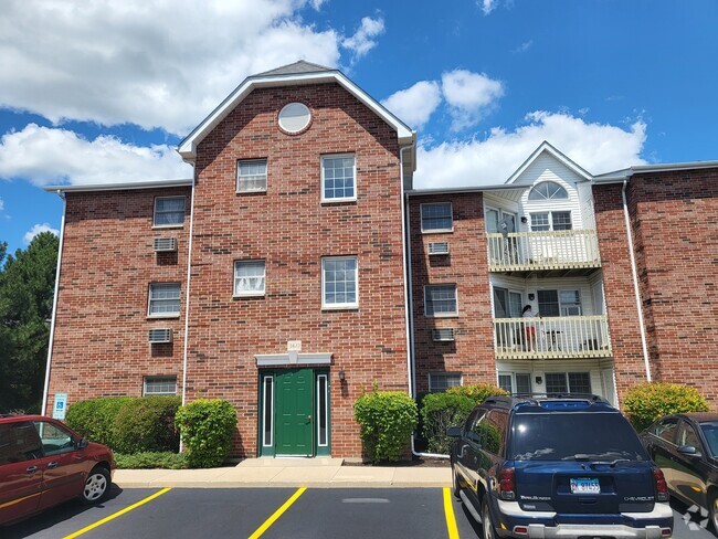 Back Entrance - 360 Leah Ln