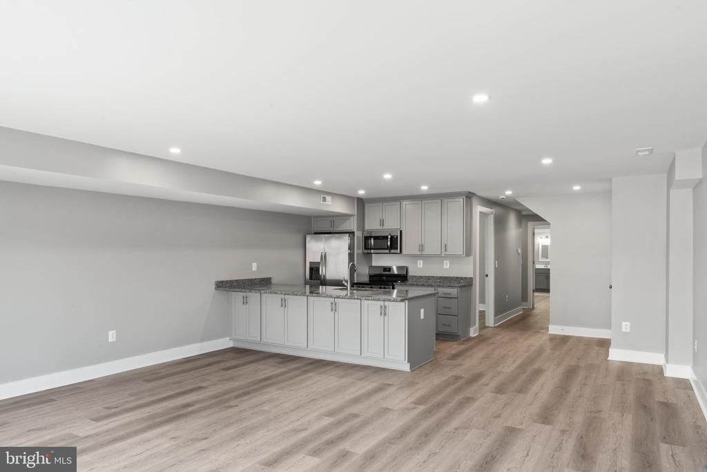 Foto principal - 650 W 11th St