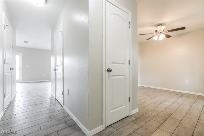 Building Photo - 5155 Wildgoose Dr