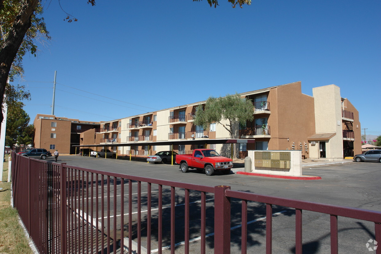 Primary Photo - Adobe Villas Apartments