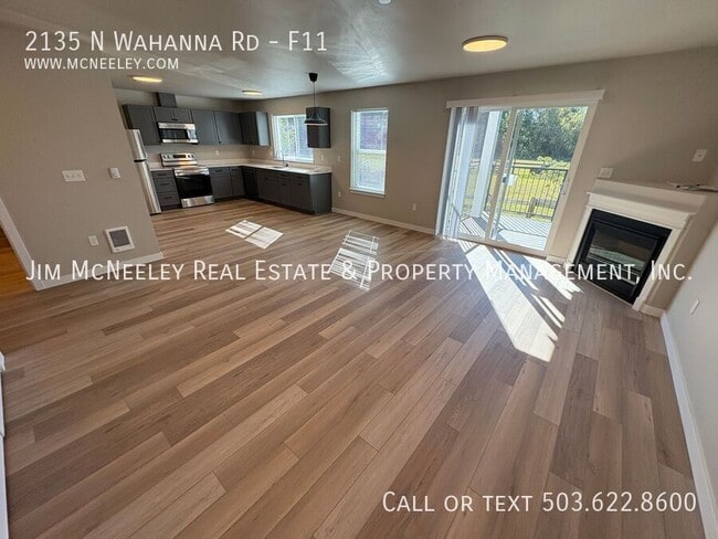 Building Photo - 2135 N Wahanna Rd