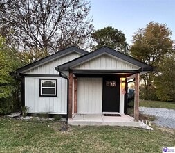 Building Photo - 119 Gaither Station Rd