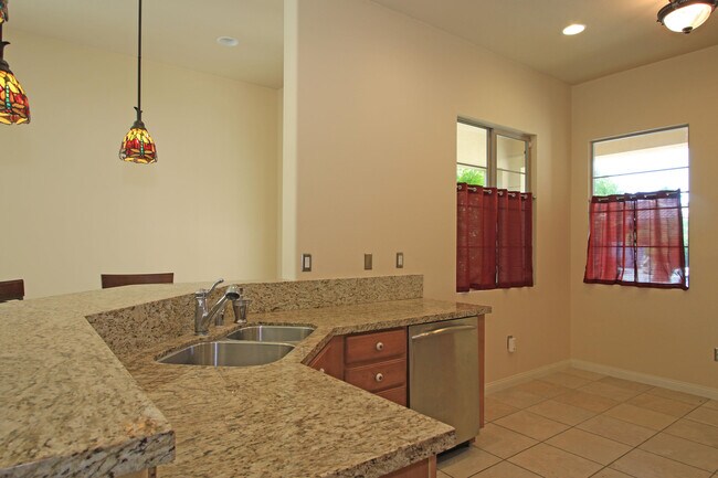 Building Photo - 81642 Avenida Bolero