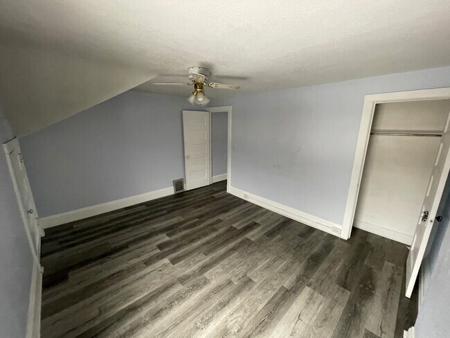 Foto del edificio - 961 87th Ave W