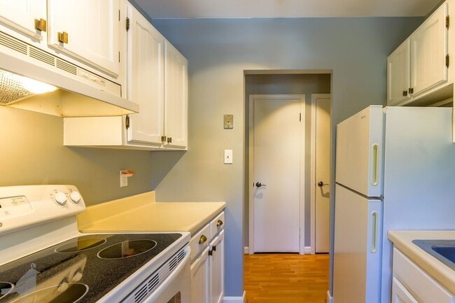Building Photo - Luxury Loft in Logan Circle!